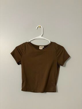 Brown Short Sleeve Crewneck Tee